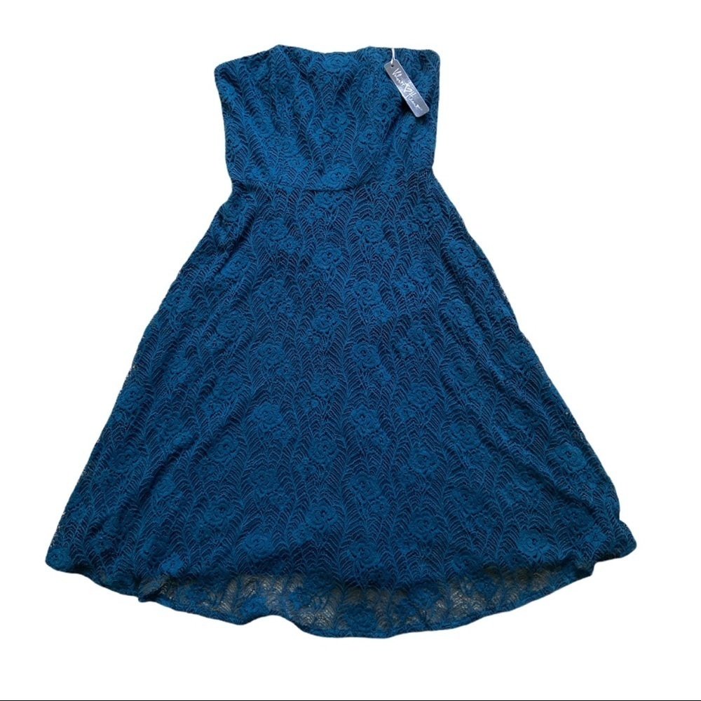 ❤️NWT❤️.VELVET HEART LACE STRAPLESS BLUE‎ DRESS